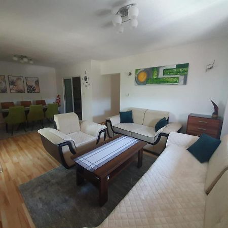 Apartman Jaca Apartment Livno Ngoại thất bức ảnh